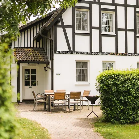 Дом отдыха Hof Koehne - Doppelhaus - Doppelhexe *