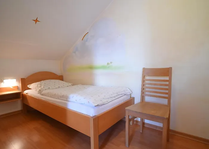 Hof Koehne - Doppelhaus - Doppelhexe Schmallenberg